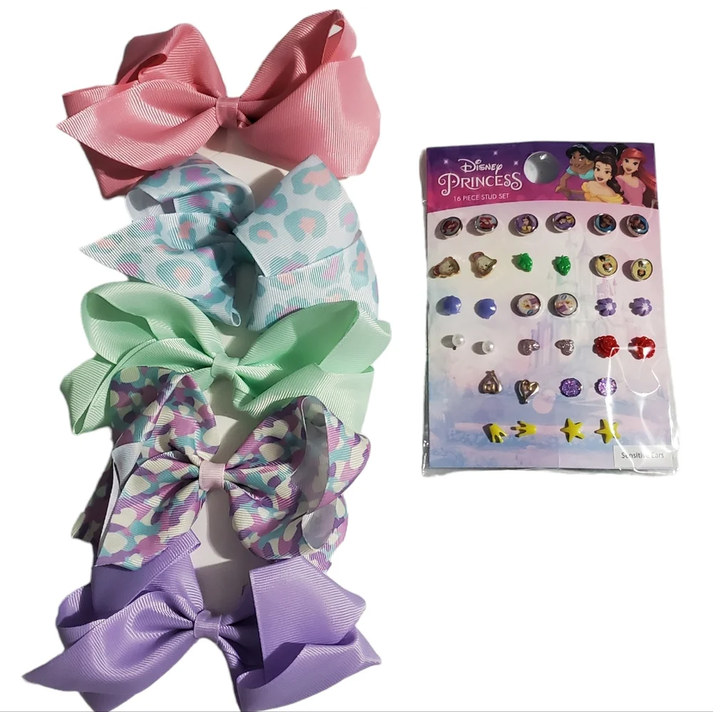 NEW Disney Princess 16 Piece Stud Set & 5 Hair Bow Set